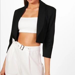 Boohoo Black Collared Crop Blazer